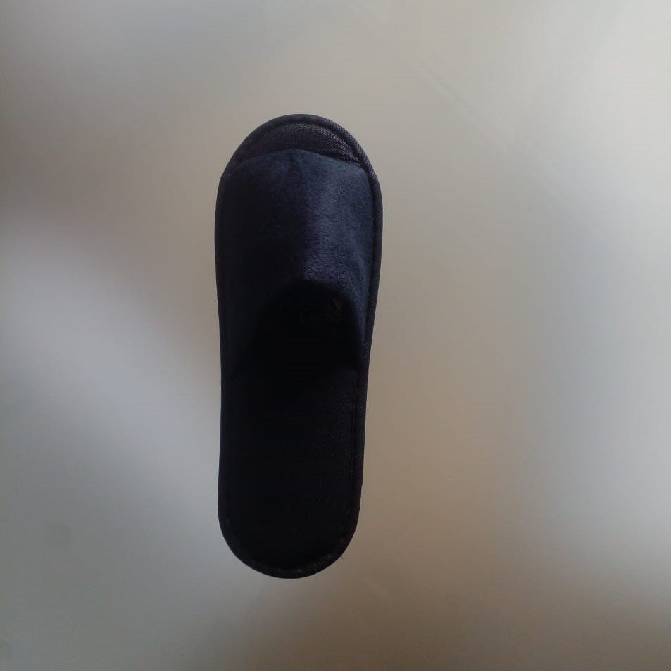 Black disposable online slippers